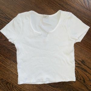 plain white vneck tee